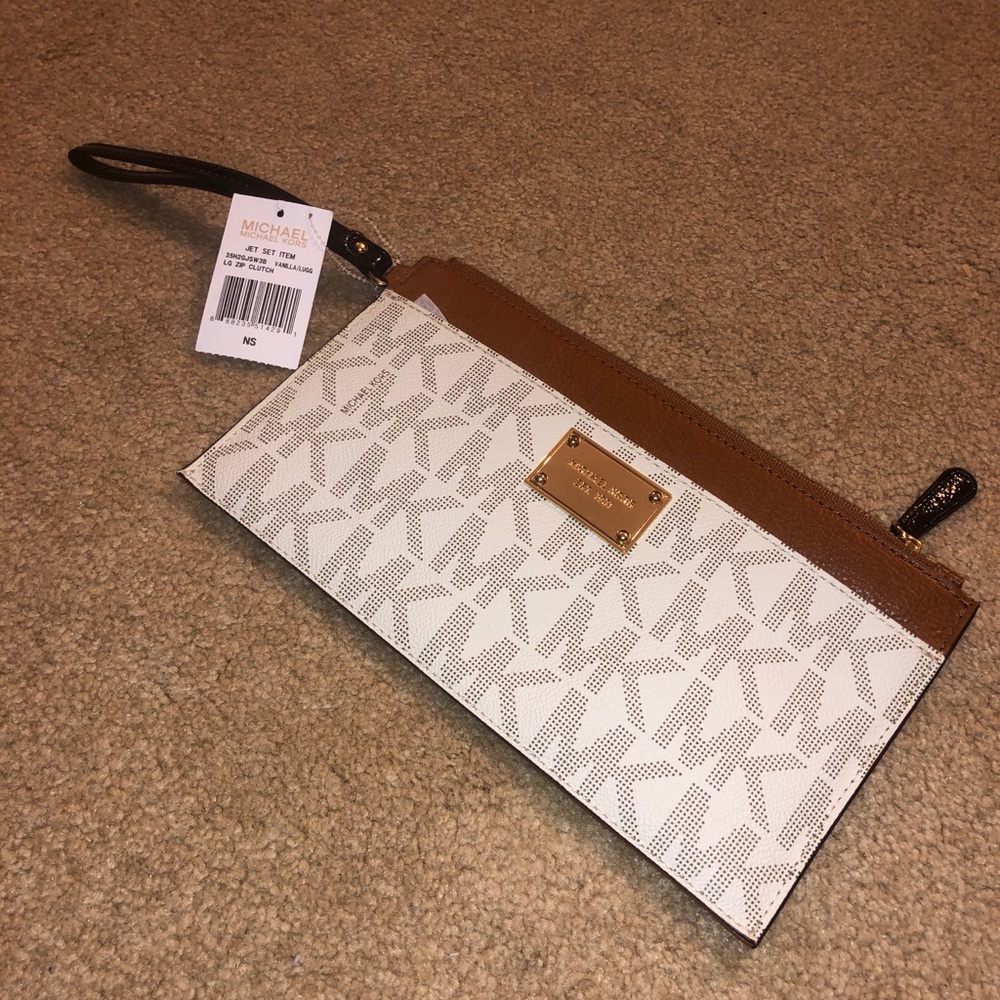 Michael Kors Brown & White Wristlet